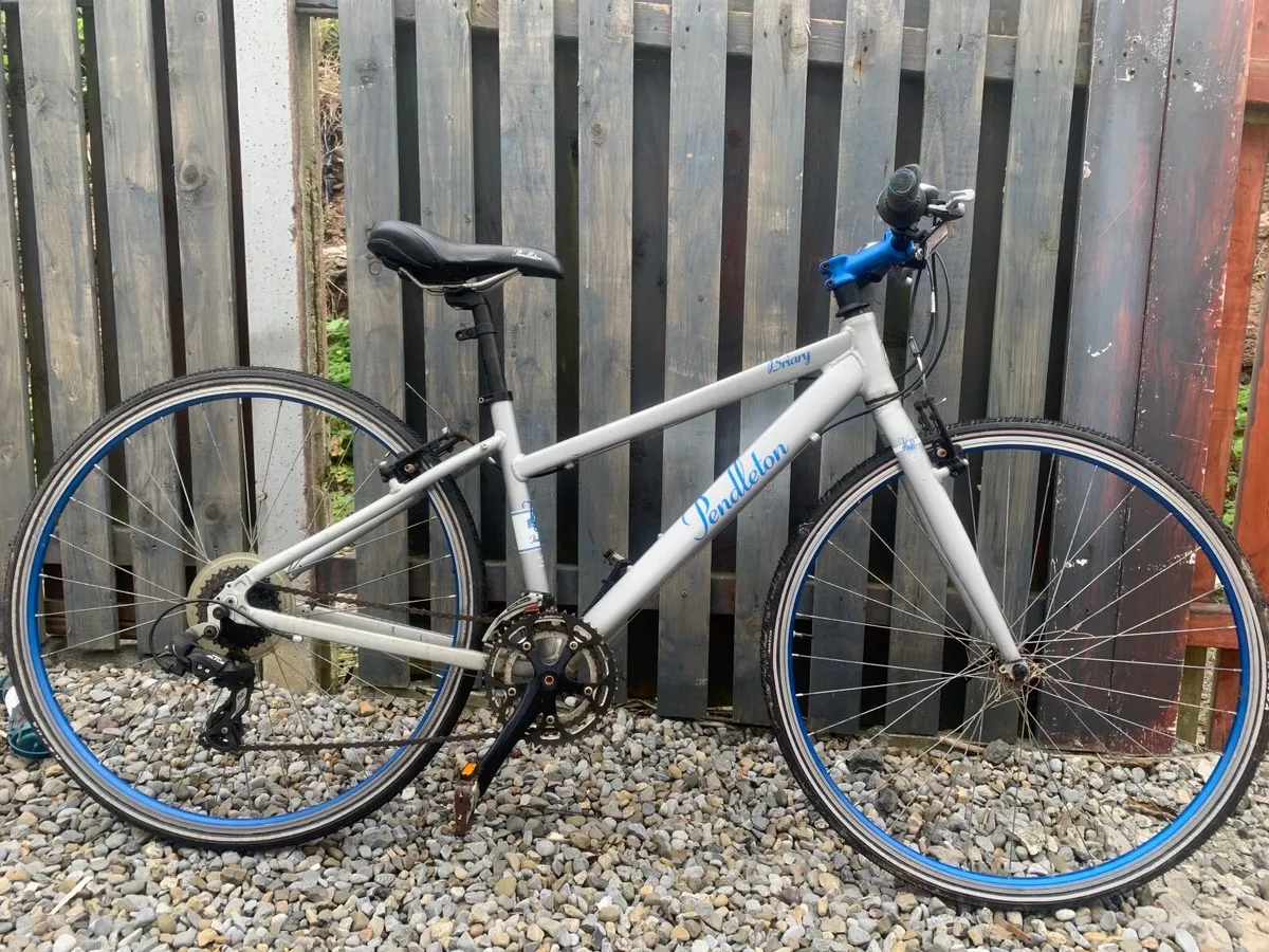 Pendleton bike like new - Image 1