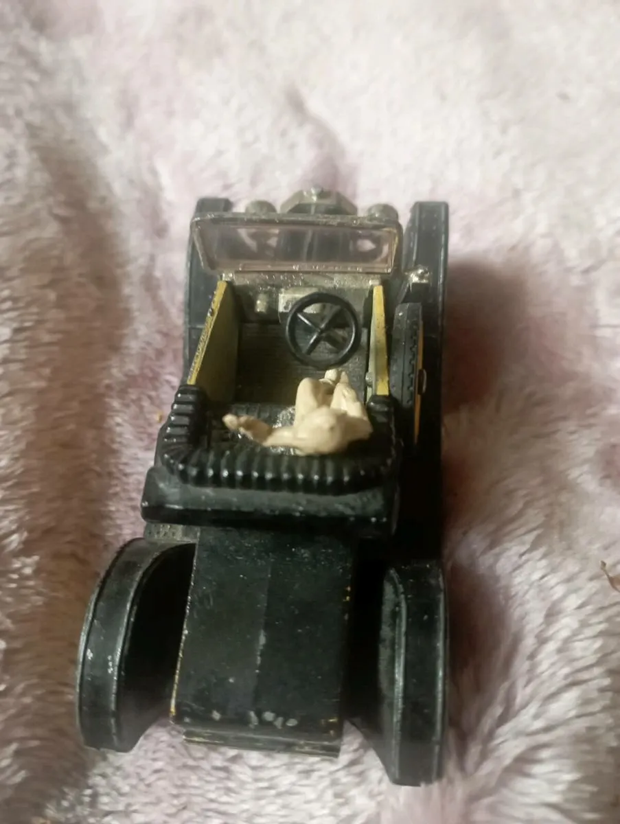 VINTAGE DINKY GABRIEL DIE-CAST FORD MODEL T. - Image 3