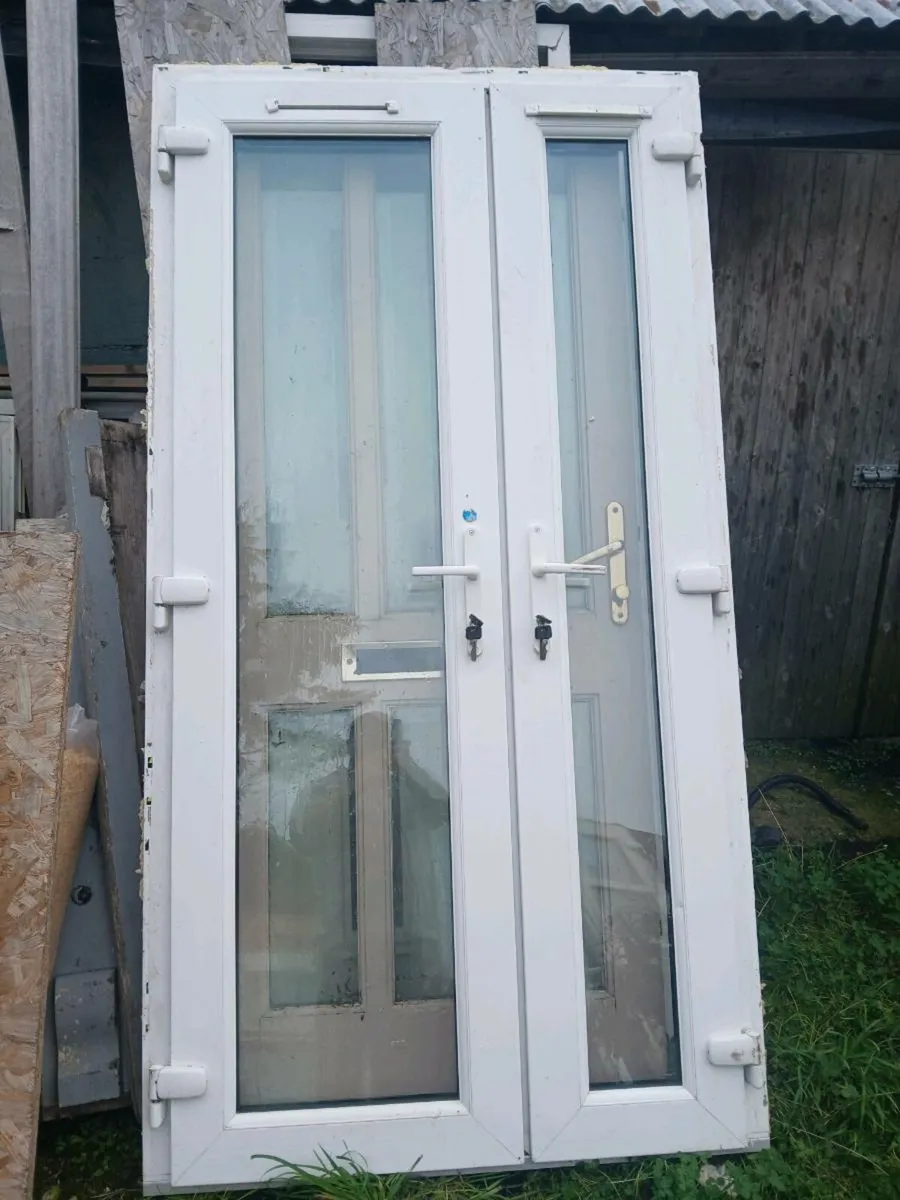 Double doors - Image 1