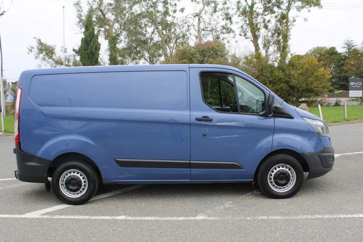 Ford Transit Custom 2.2 Litre Diesel - Image 3