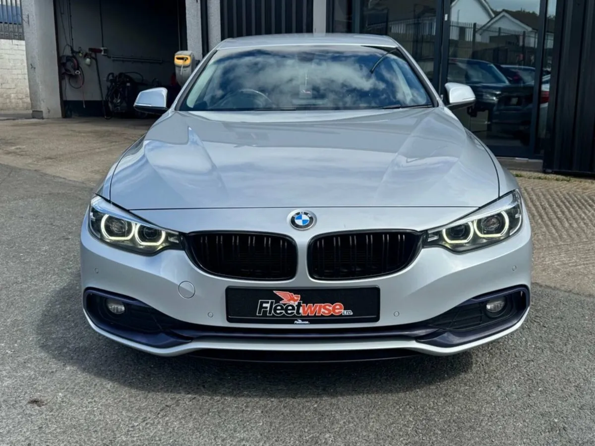 2.0 420d Sport Hatchback 5dr Diesel Auto Euro 6 (s - Image 2
