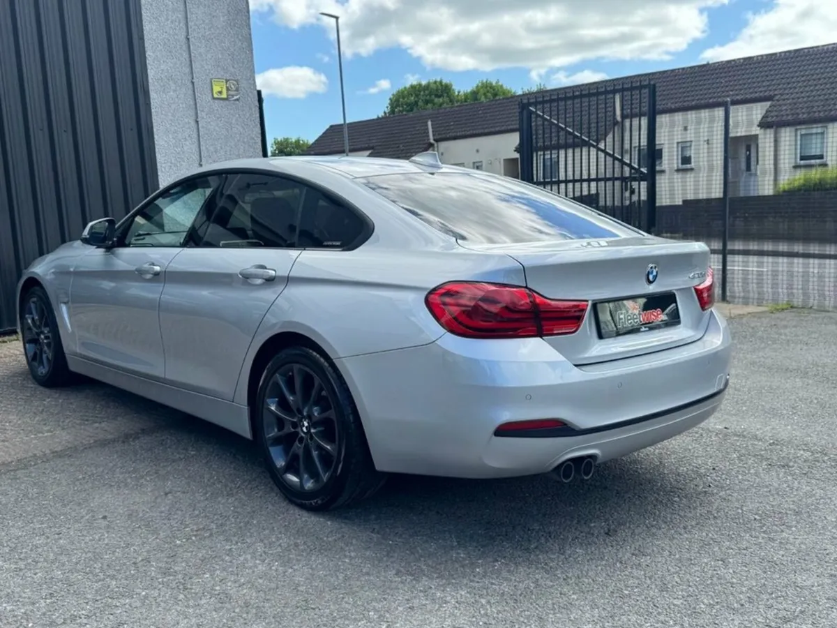 2.0 420d Sport Hatchback 5dr Diesel Auto Euro 6 (s - Image 4