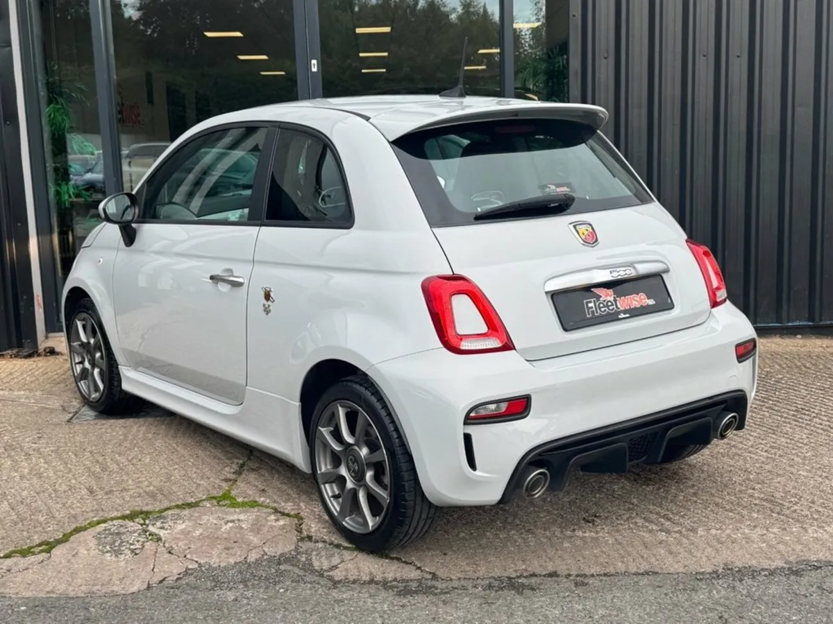 1.4 T-Jet 70th Hatchback 3dr Petrol Manual Euro 6 - Image 4
