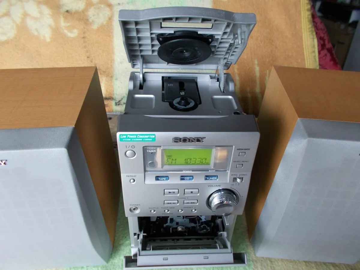 Sony Mini Hi-Fi System - Image 4