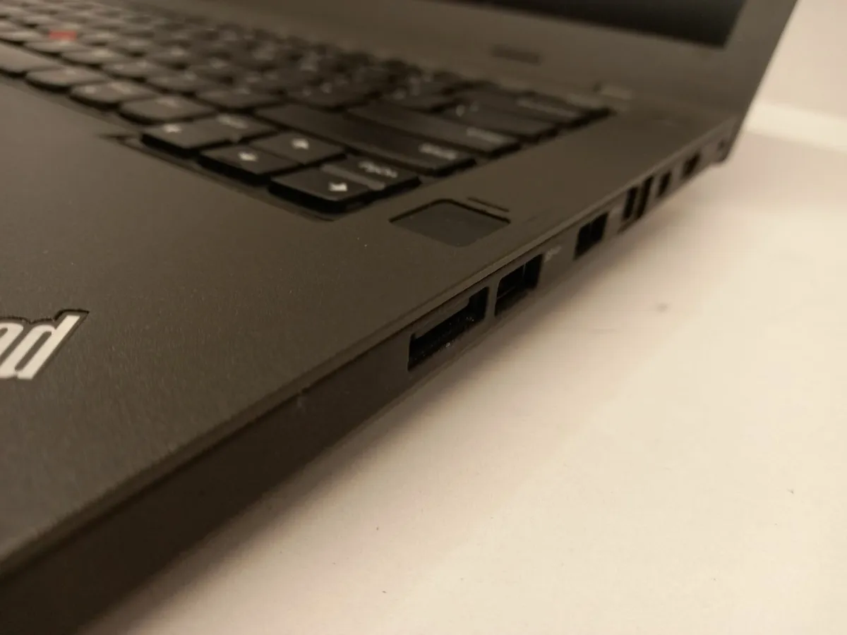 Online Auction Of A LENOVO ThinkPad T470p & More! - Image 3