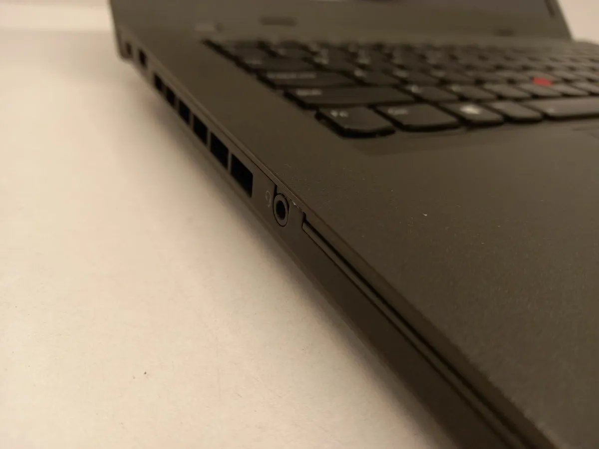 Online Auction Of A LENOVO ThinkPad T470p & More! - Image 3