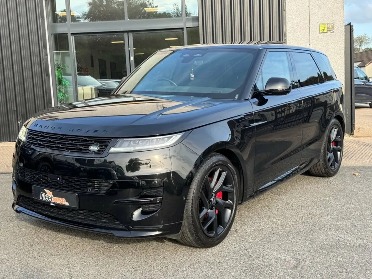 3.0 D300 MHEV Dynamic SE SUV 5dr Diesel Auto 4WD E - Image 3