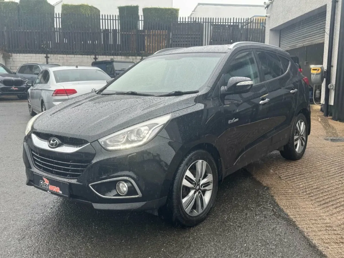 1.7 CRDi Premium SUV 5dr Diesel Manual Euro 5 (115 - Image 3