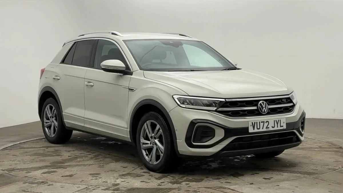 1.5 TSI R-Line SUV 5dr Petrol DSG Euro 6 (s/s) (15 - Image 1