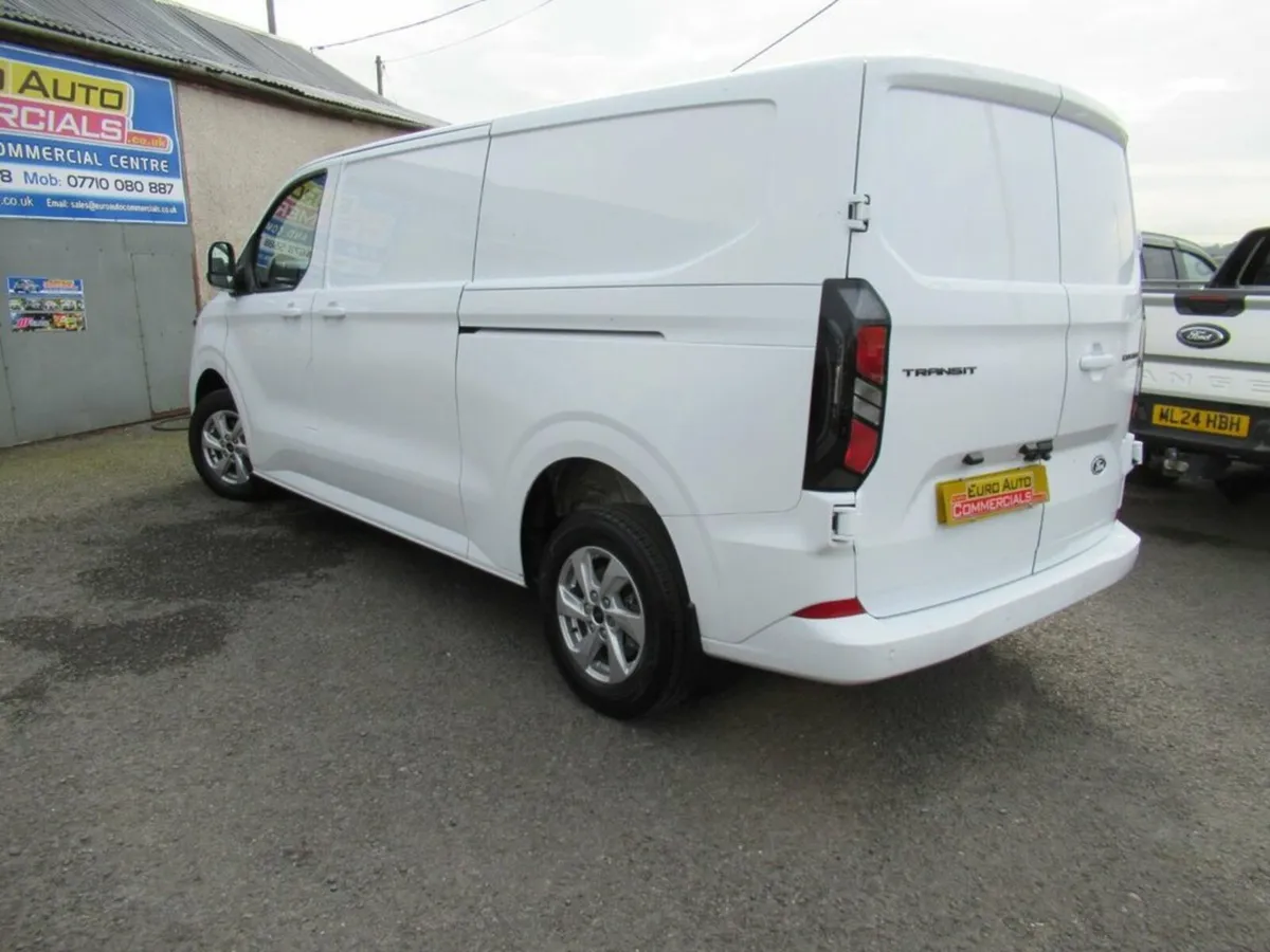 2.0 300 EcoBlue Limited LWB Van 5dr Diesel Manual - Image 2