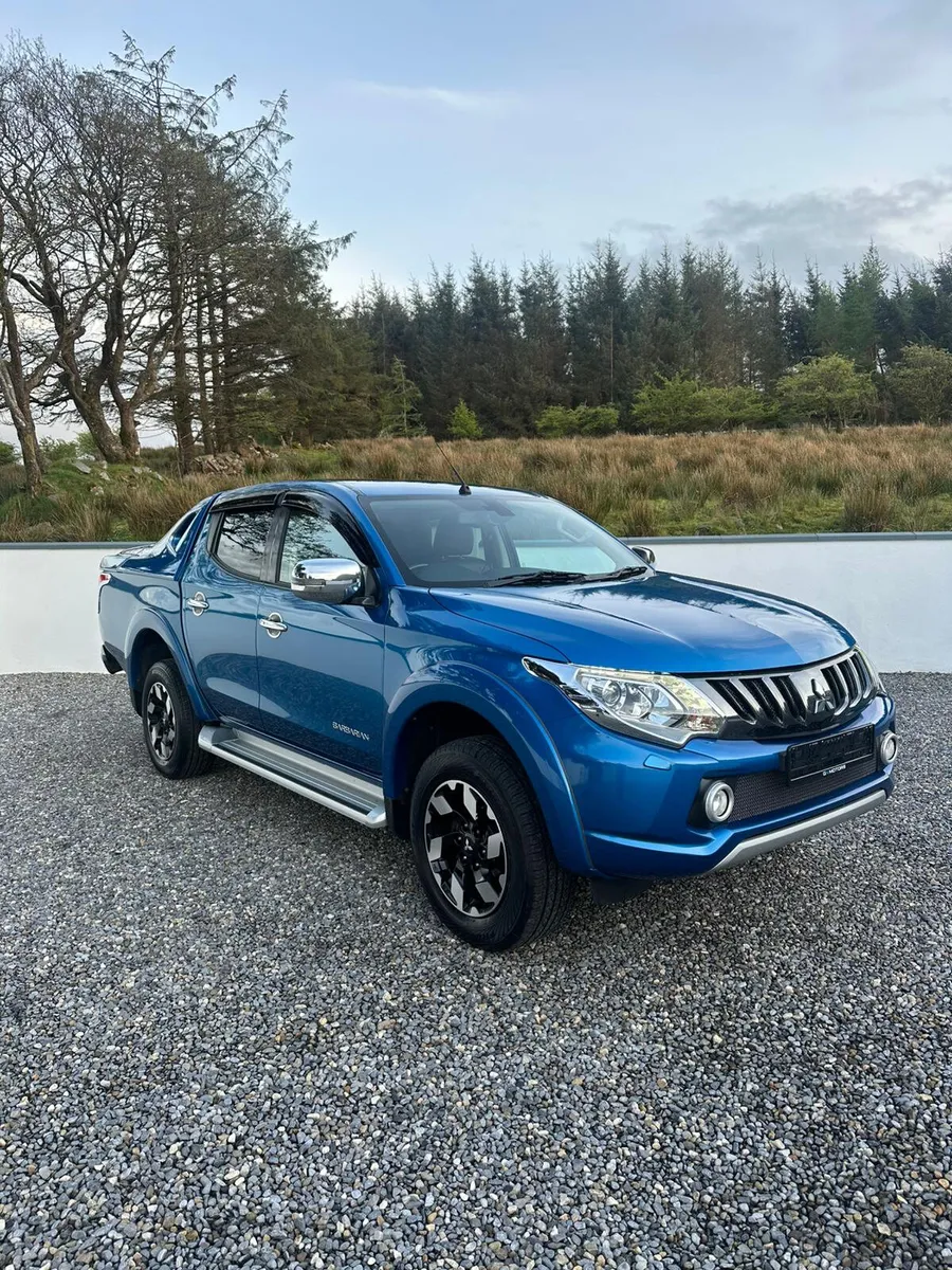 2017 Mitsubishi L200 Barbarian No Vat - Image 3