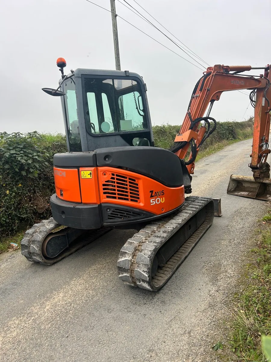 Zaxis 50u digger for sale only 4000hrs - Image 2