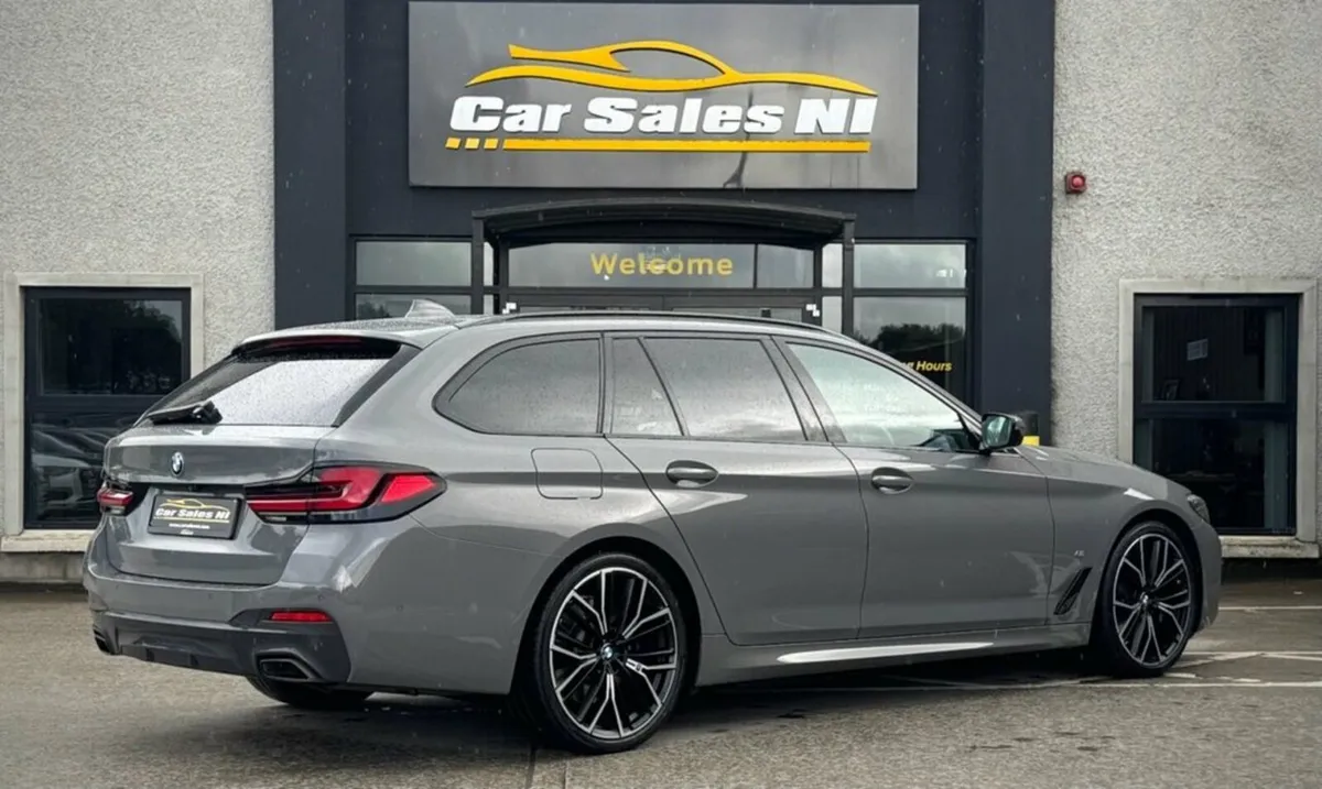 2.0 520d MHT M Sport Touring 5dr Diesel  Steptroni - Image 4