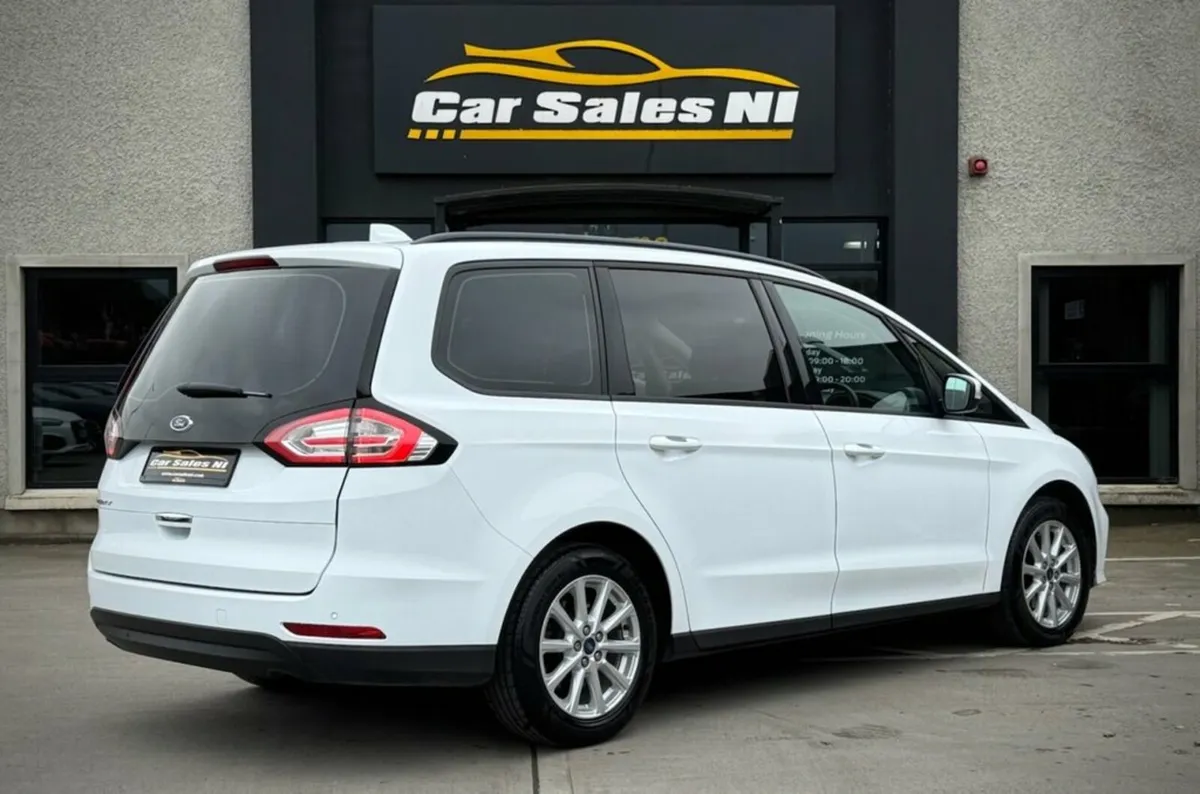 2.0 EcoBlue Zetec MPV 5dr Diesel Manual Euro 6 (s/ - Image 4