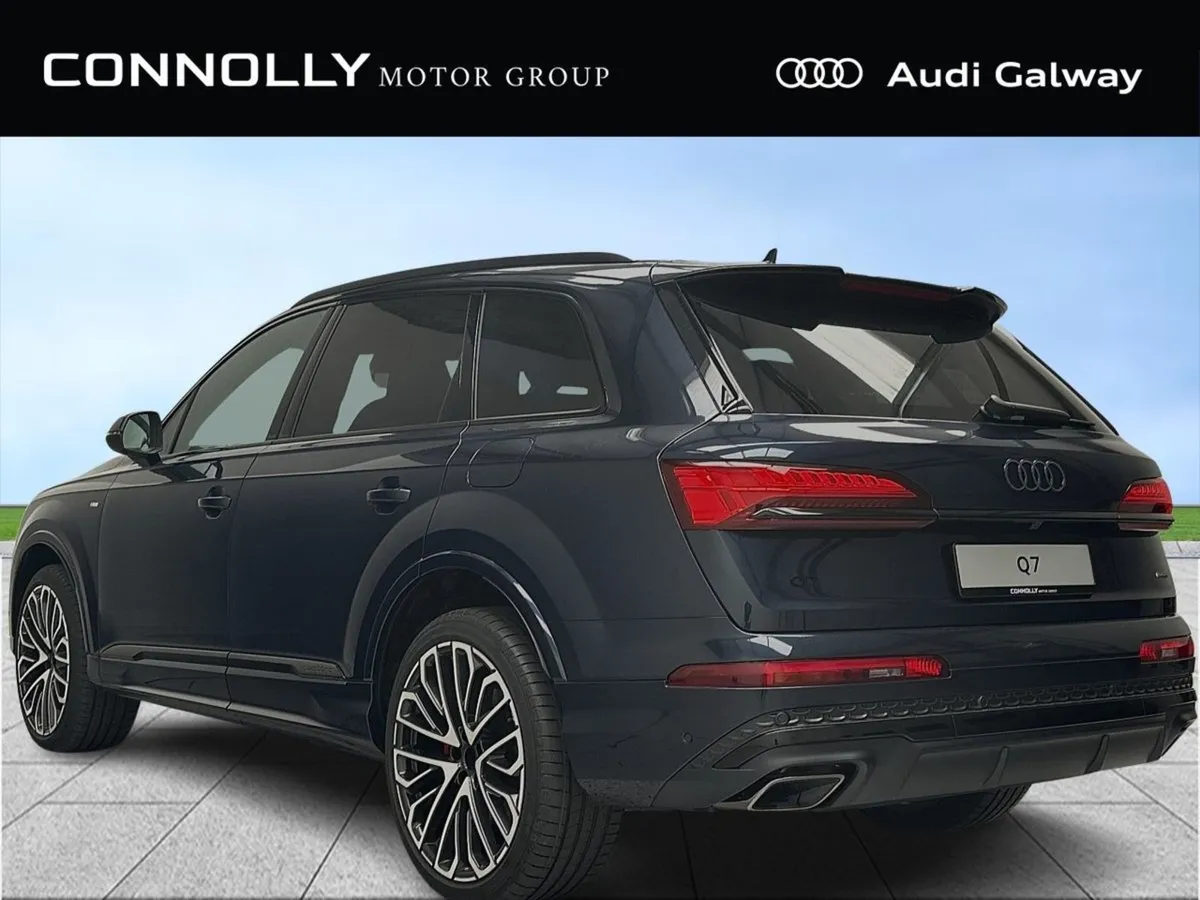 Audi Q7 S-line Tfsie Quattro 381BHP Auto Black Pa - Image 3