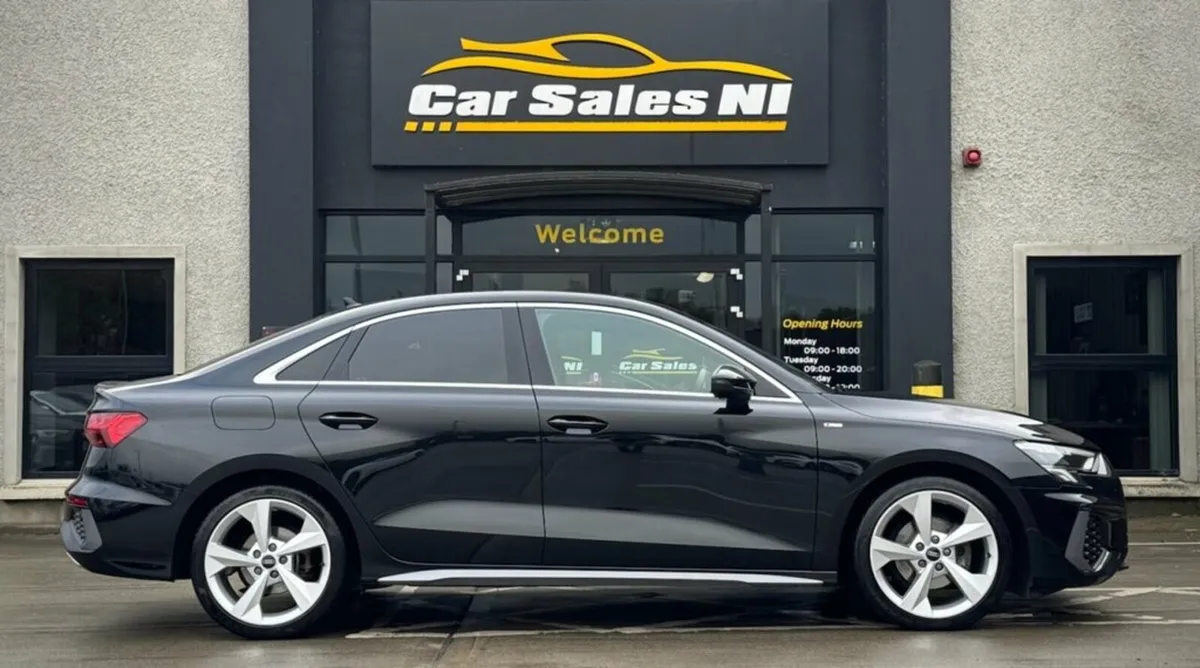 2.0 TDI 35 S line Saloon 4dr Diesel S Tronic Euro - Image 3