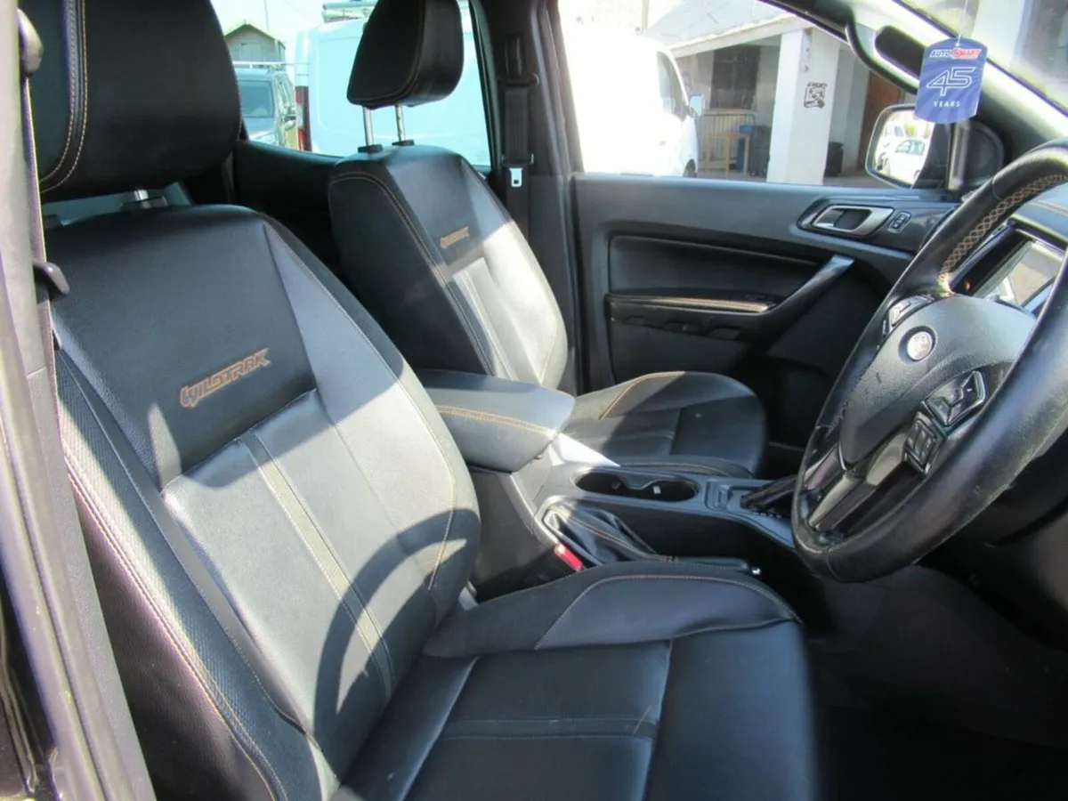 2.0 EcoBlue Wildtrak Pickup Double Cab 4dr Diesel - Image 4