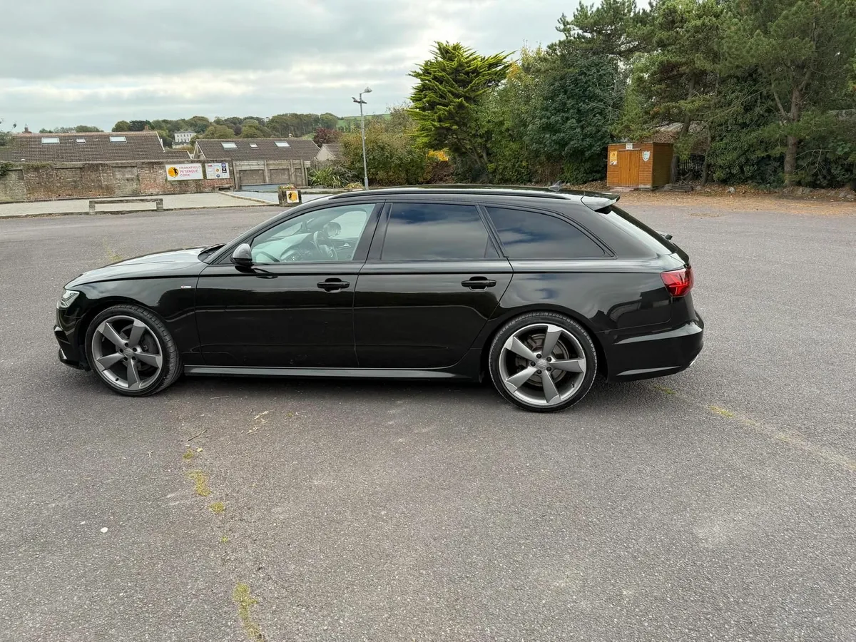 Audi A6 2015 - Image 2