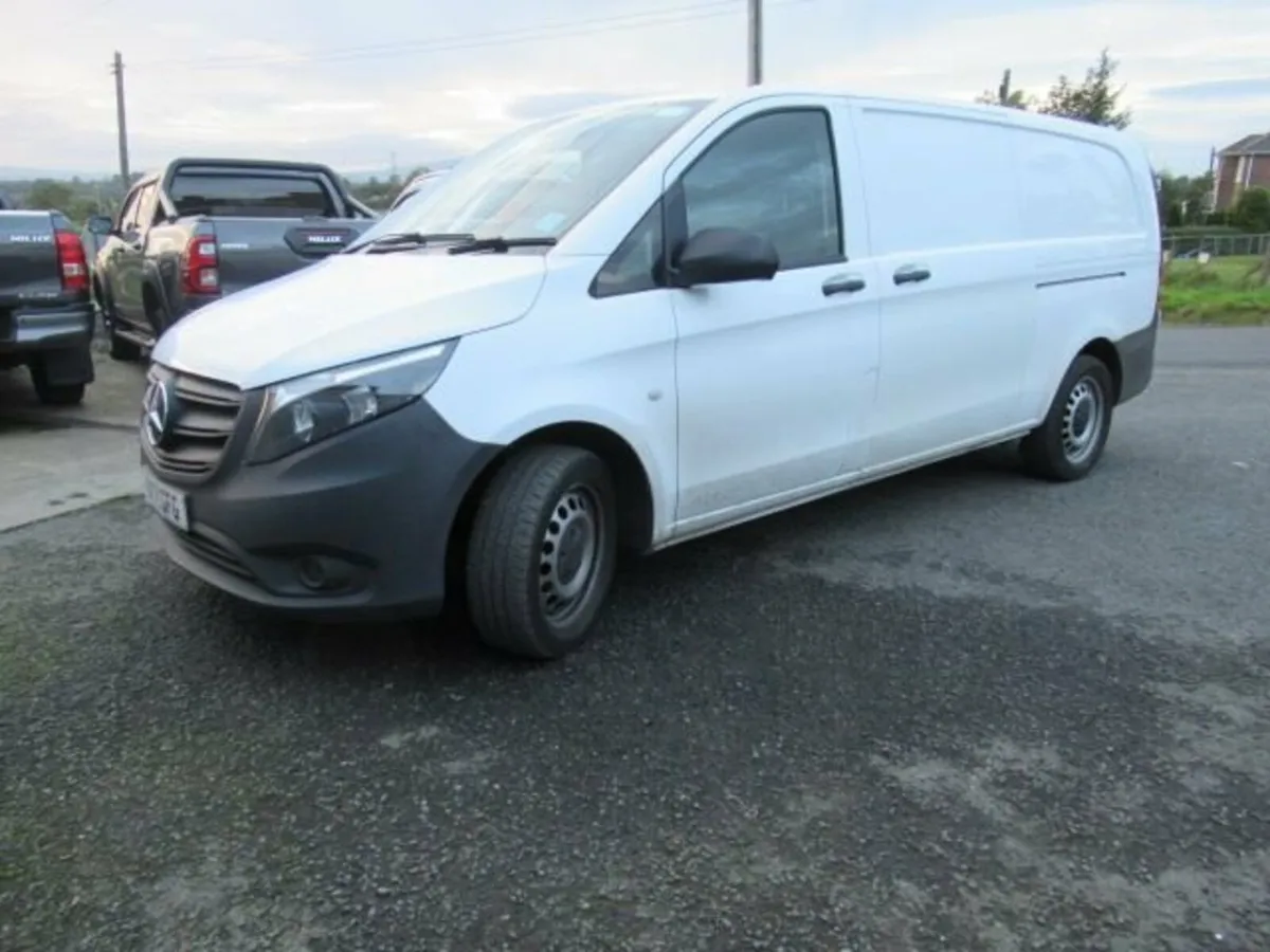 2.0 116 CDI Progressive Panel Van 5dr Diesel G-Tro - Image 2