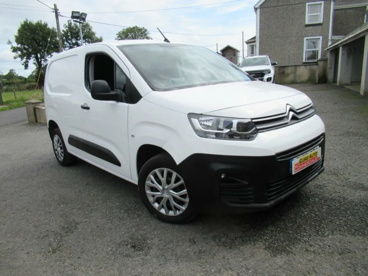 1.5 1000 ENTERPRISE M BLUEHDI S/S 100 BHP - Image 1