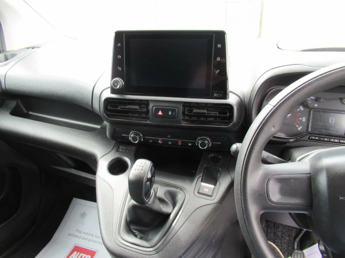 1.5 1000 ENTERPRISE M BLUEHDI S/S 100 BHP - Image 3