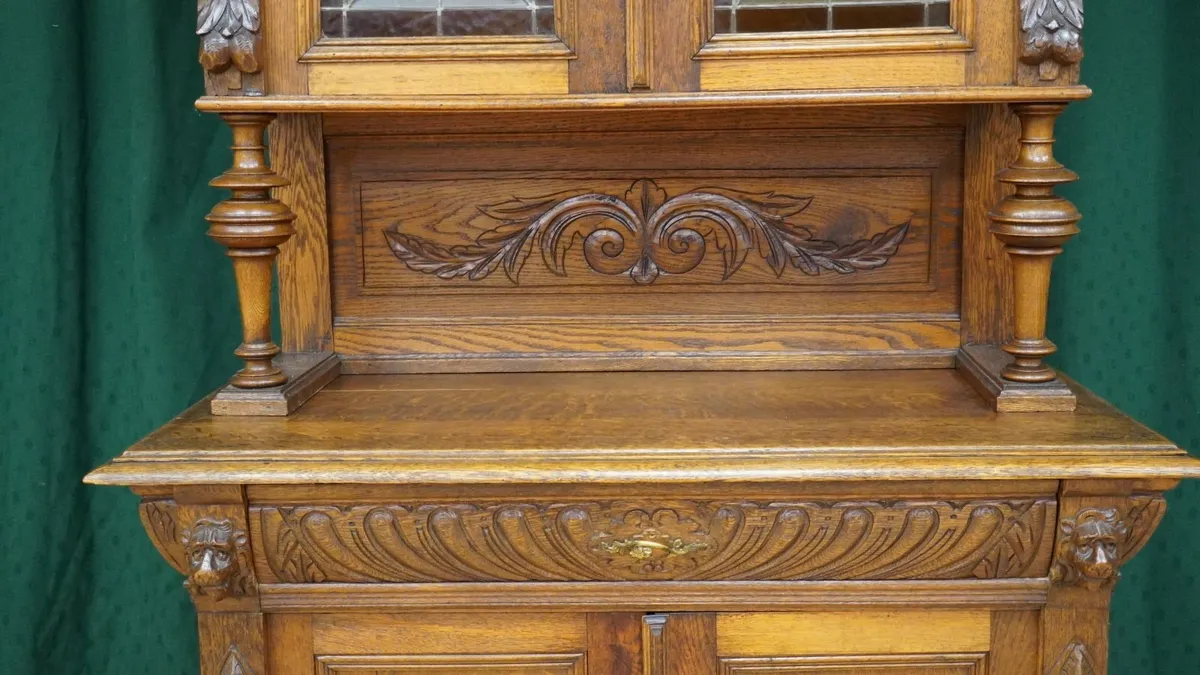 Antique Carved Oak Buffet Cabinet with Leaded Glas - Image 4