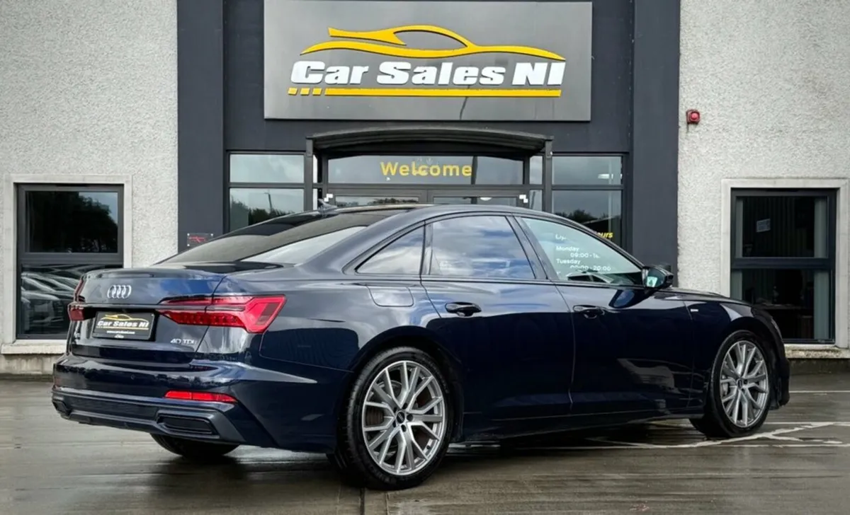 2.0 TDI 40 Black Edition Saloon 4dr Diesel S Troni - Image 4
