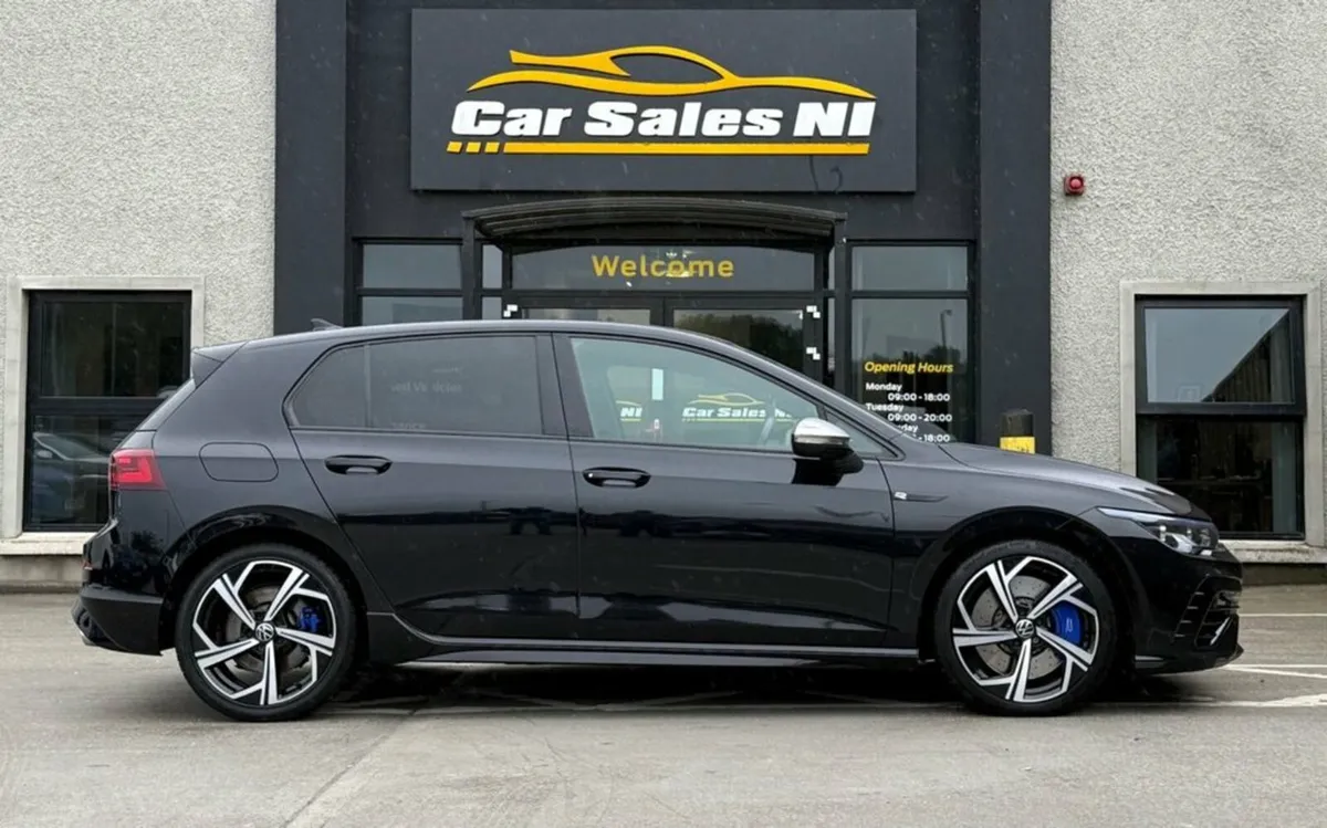 2.0 TSI R Hatchback 5dr Petrol DSG 4Motion - Image 3