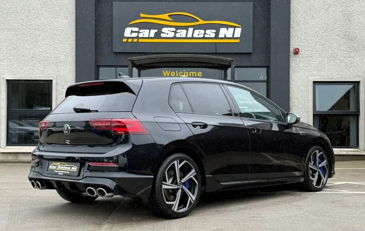 2.0 TSI R Hatchback 5dr Petrol DSG 4Motion - Image 4