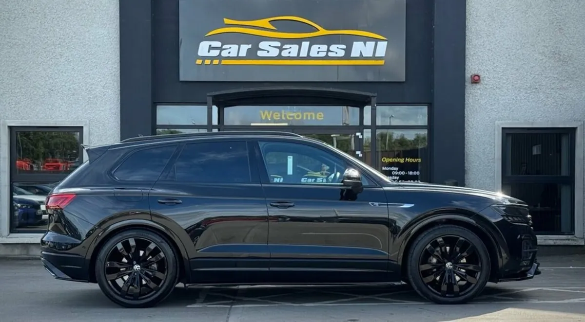 3.0 TDI V6 Black Edition SUV 5dr Diesel Tiptronic - Image 3