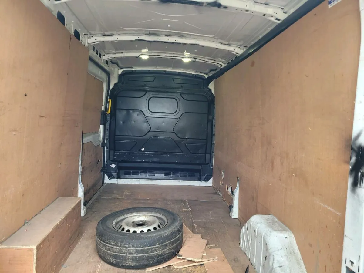 151 ford transit - Image 4