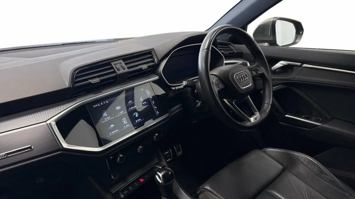 2.0 TDI 35 S line SUV 5dr Diesel S Tronic Euro 6 ( - Image 4