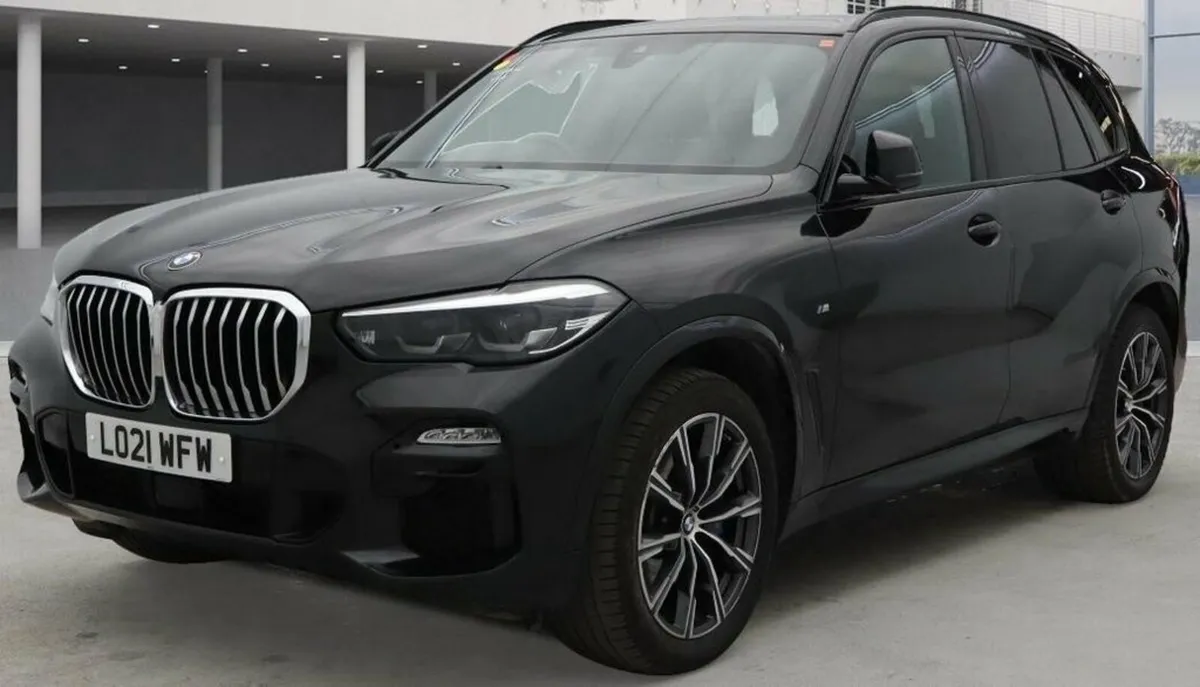 3.0 30d MHT M Sport SUV 5dr Diesel Hybrid Auto xDr - Image 2
