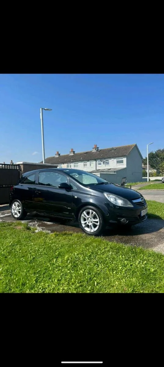 Opel Corsa 1.2 SXI - Image 1