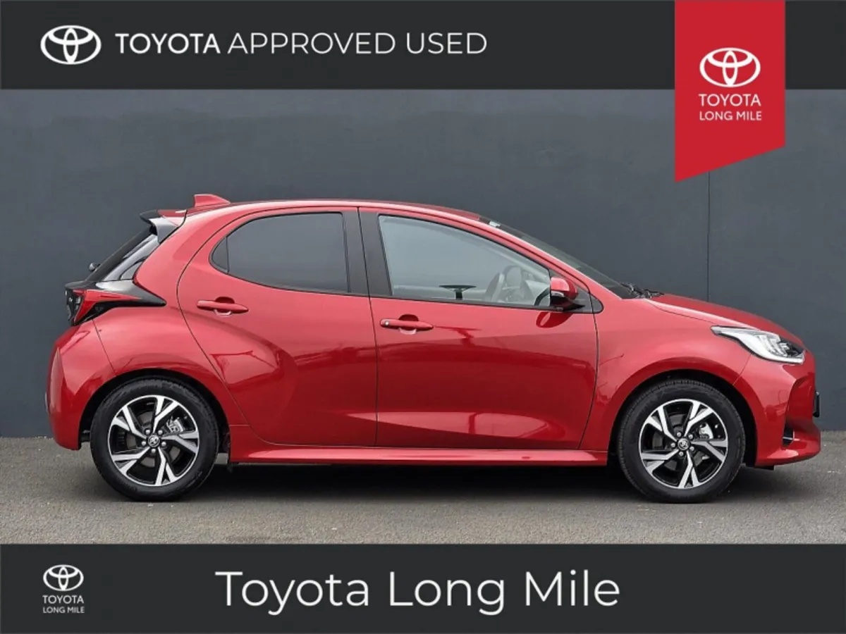 Toyota Yaris 1.5 Hybrid Luna Sport 5dr - Image 3