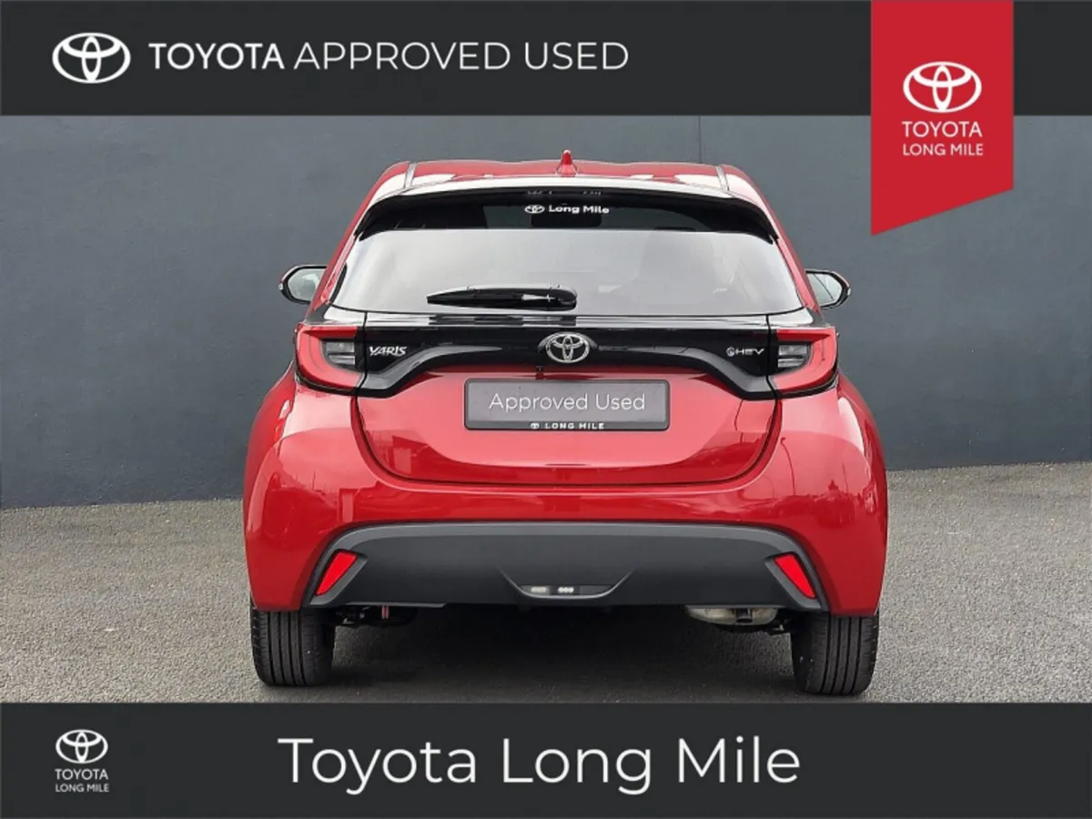Toyota Yaris 1.5 Hybrid Luna Sport 5dr - Image 4