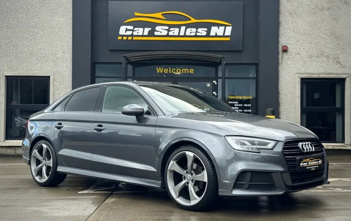 1.6 TDI 30 S line Saloon 4dr Diesel Manual Euro 6 - Image 1