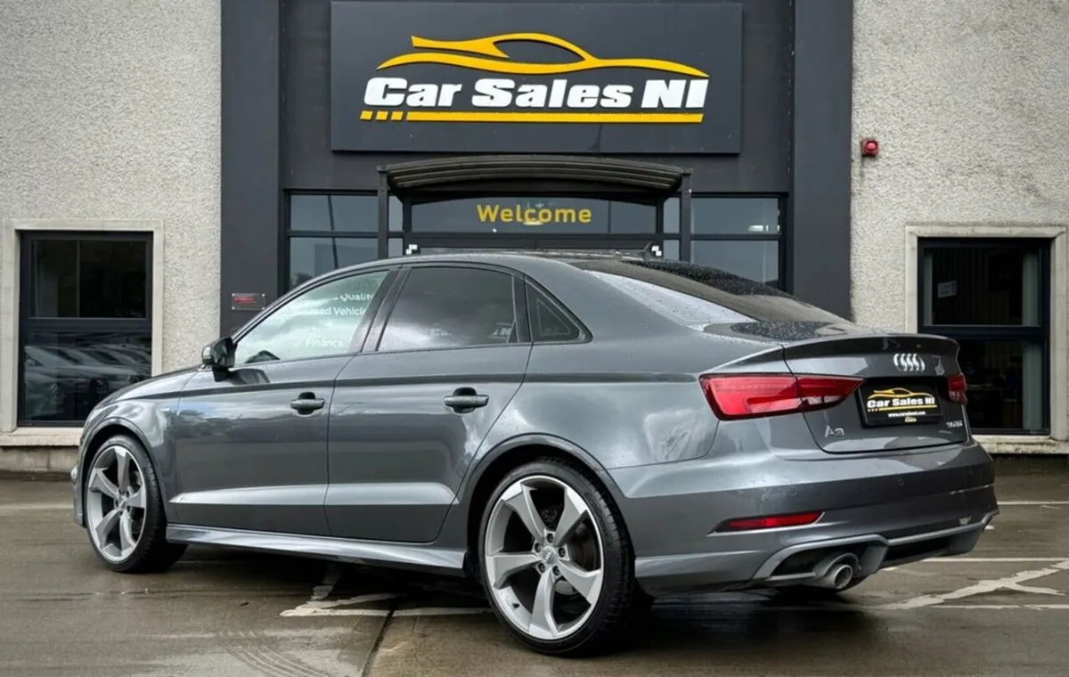 1.6 TDI 30 S line Saloon 4dr Diesel Manual Euro 6 - Image 4