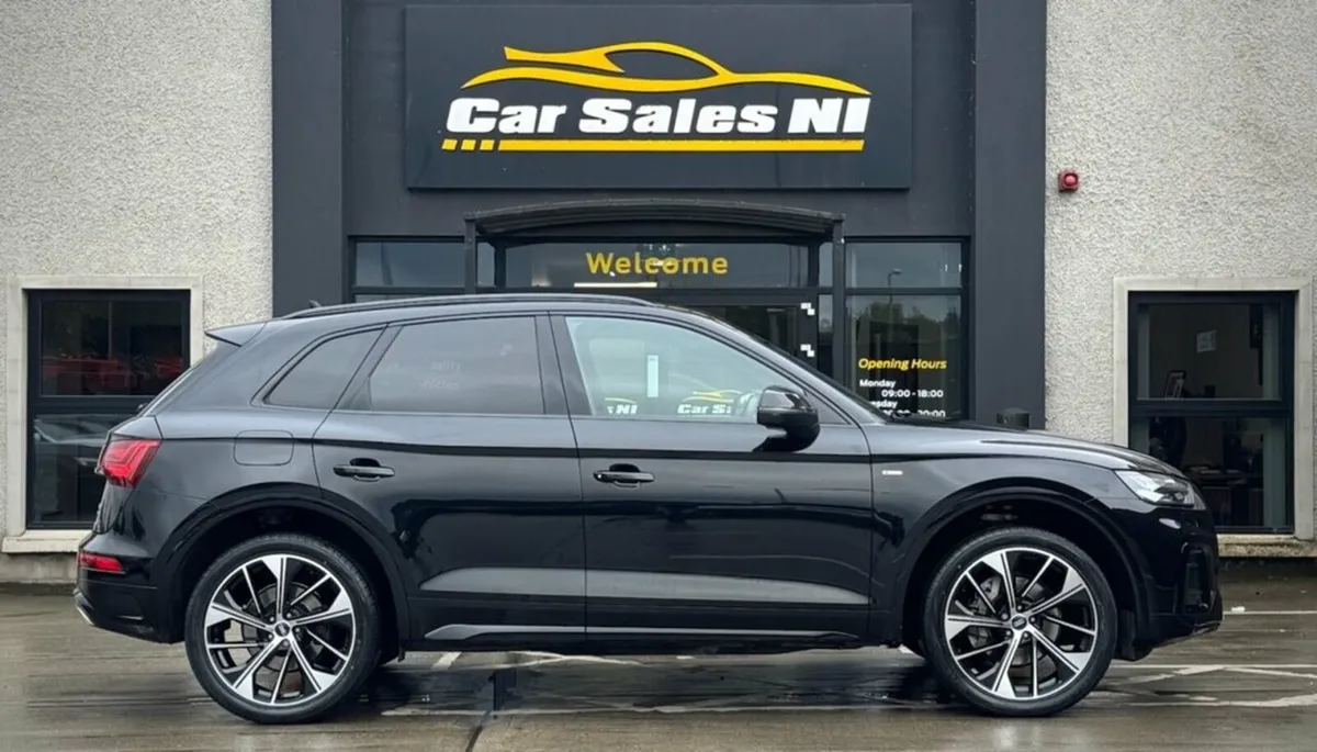 2.0 TDI 40 S line SUV 5dr Diesel S Tronic quattro - Image 3