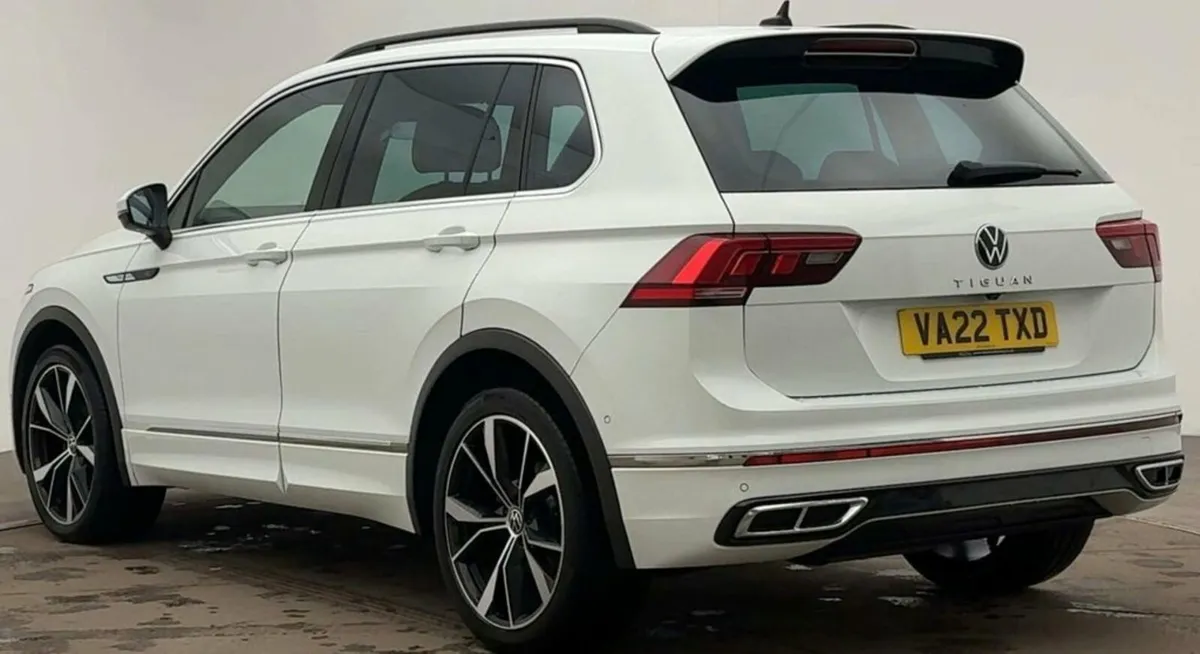 2.0 TDI R-Line SUV 5dr Diesel DSG Euro 6 (s/s) (15 - Image 3