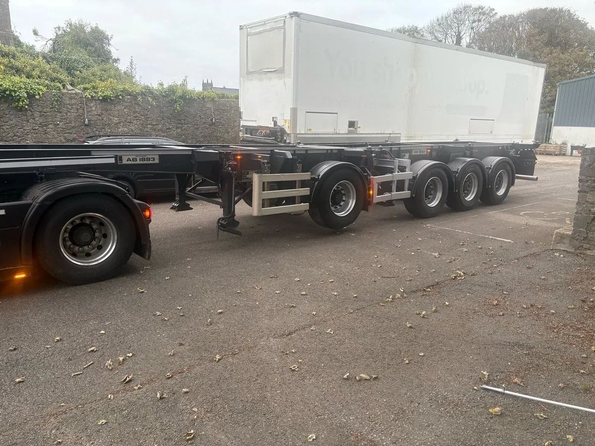 Dennison splitter trailer - Image 4