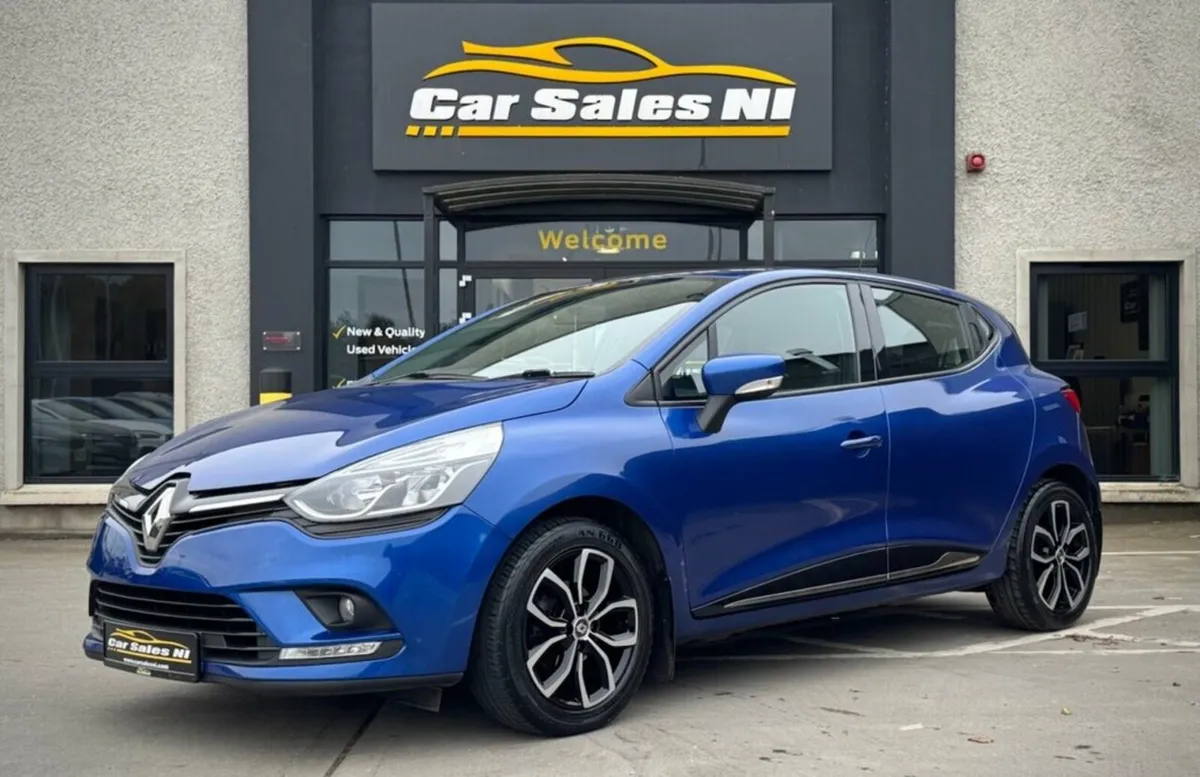 0.9 TCe Play Hatchback 5dr Petrol Manual Euro 6 (s - Image 2
