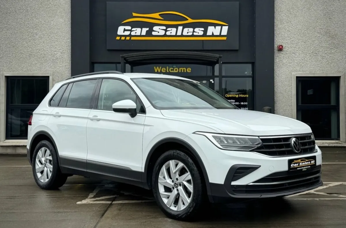 2.0 TDI Life SUV 5dr Diesel DSG - Image 1