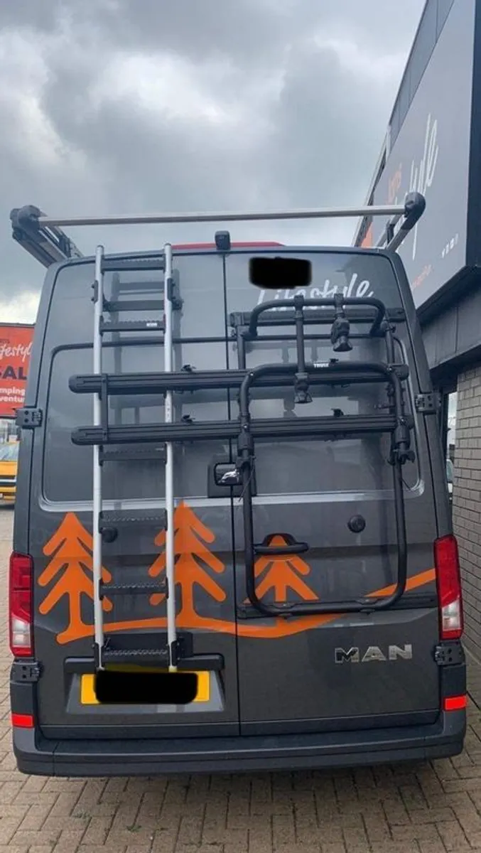 Thule Elite Van XT Bike Rack, Fits Sprinter & VW Crafter (Excellent Condition) - Image 1