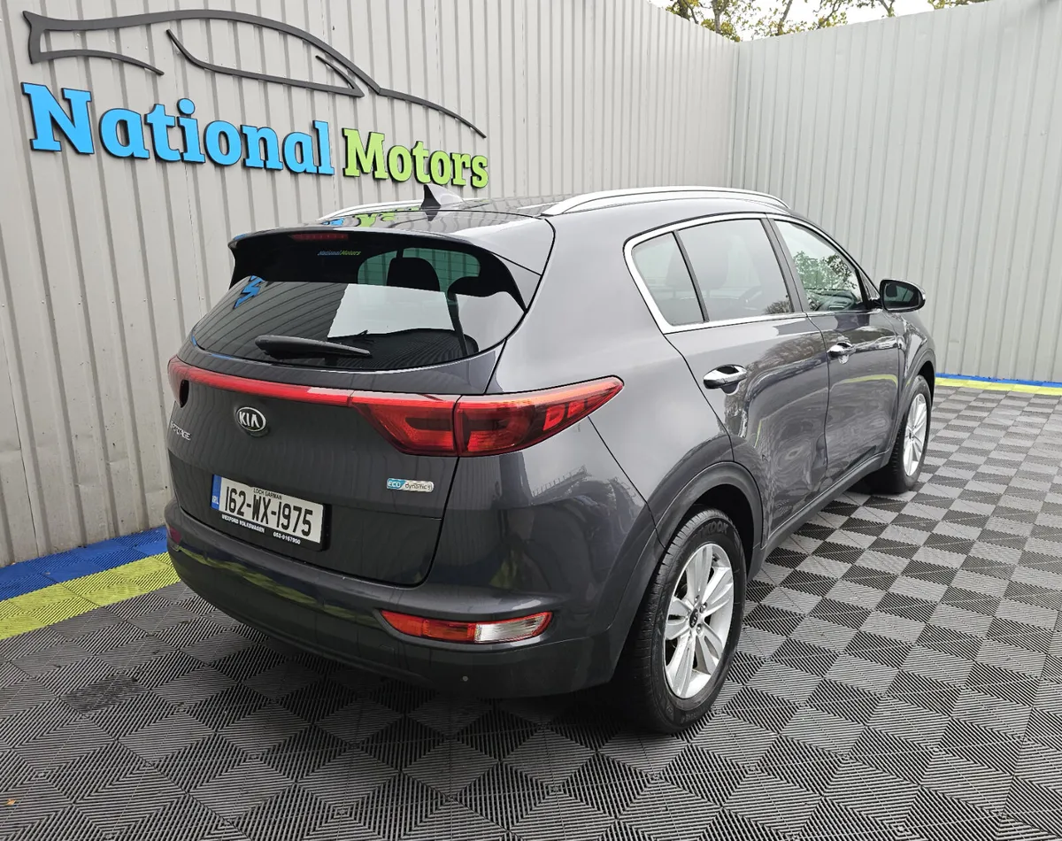 2016 Kia Sportage 1.7D LX - Image 2