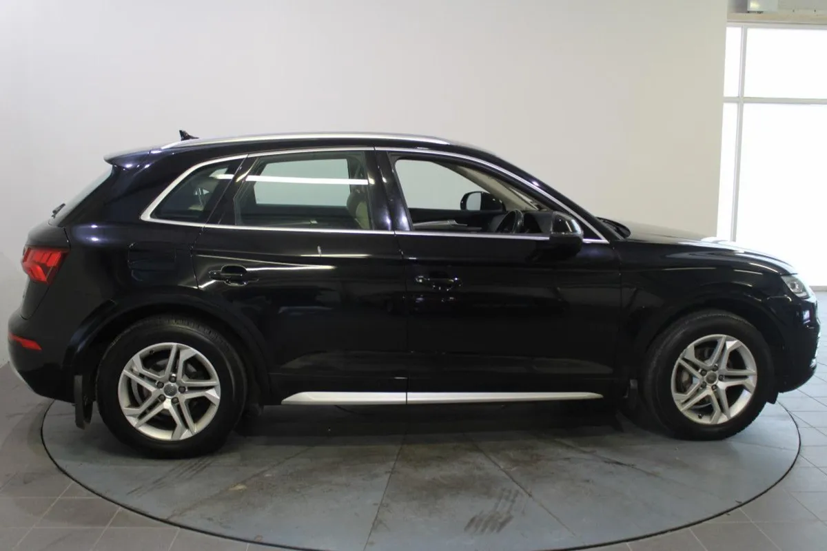 Audi Q5 2.0 TDI SE 4DR - Image 4