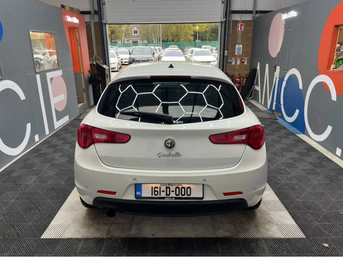 Alfa Romeo Giulietta €11950! 2016 ALFA ROMEO GIULI - Image 3