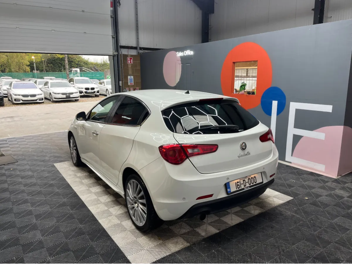 Alfa Romeo Giulietta €11950! 2016 ALFA ROMEO GIULI - Image 4