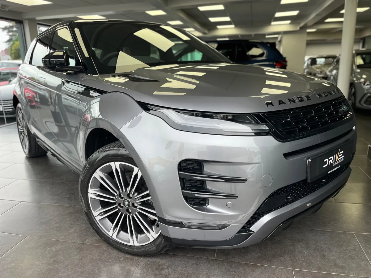 Land Rover Range Rover Evoque 2024 1.5 Hybrid  SE - Image 2