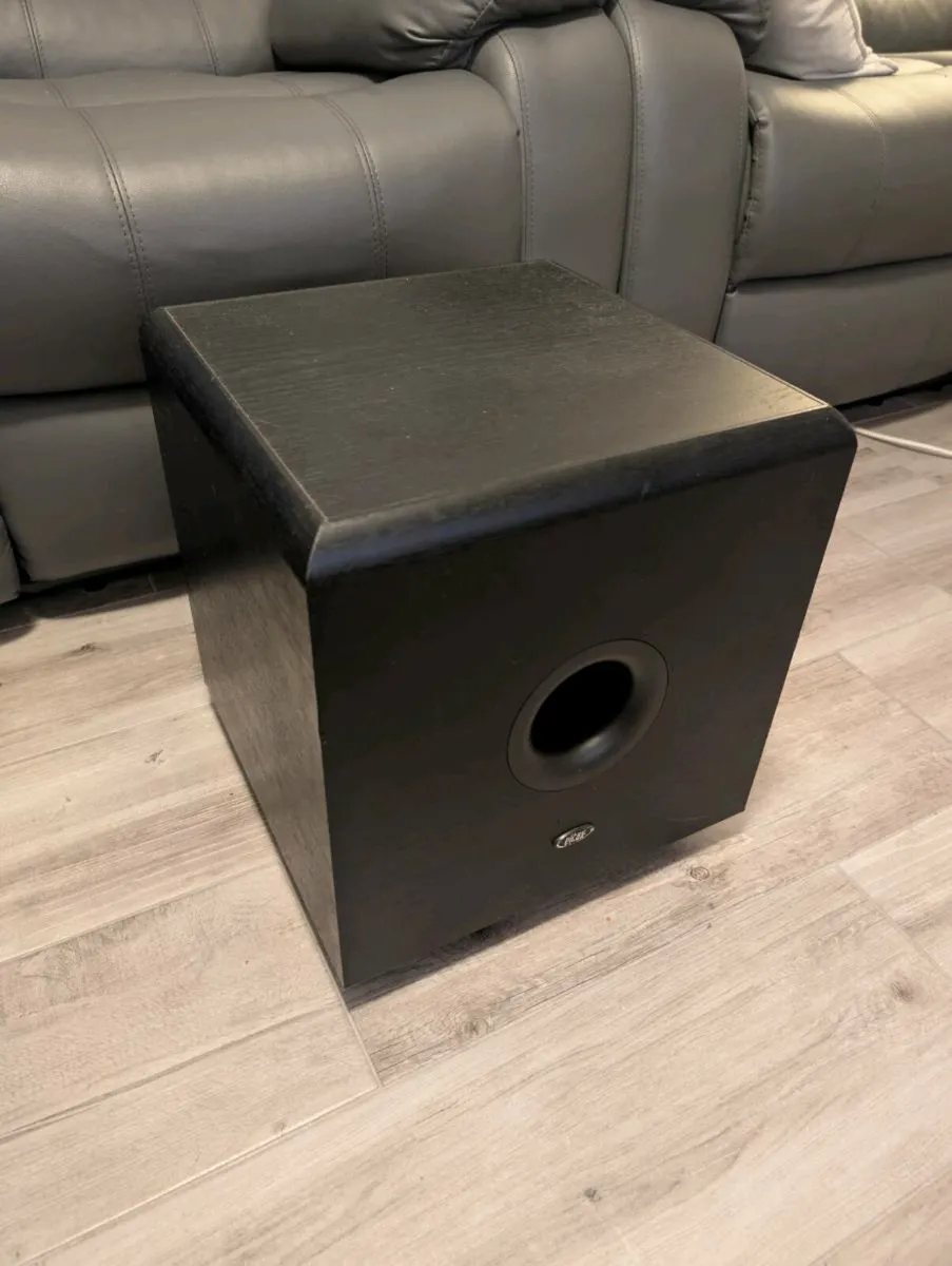 Eltax Active Subwoofer - Image 1